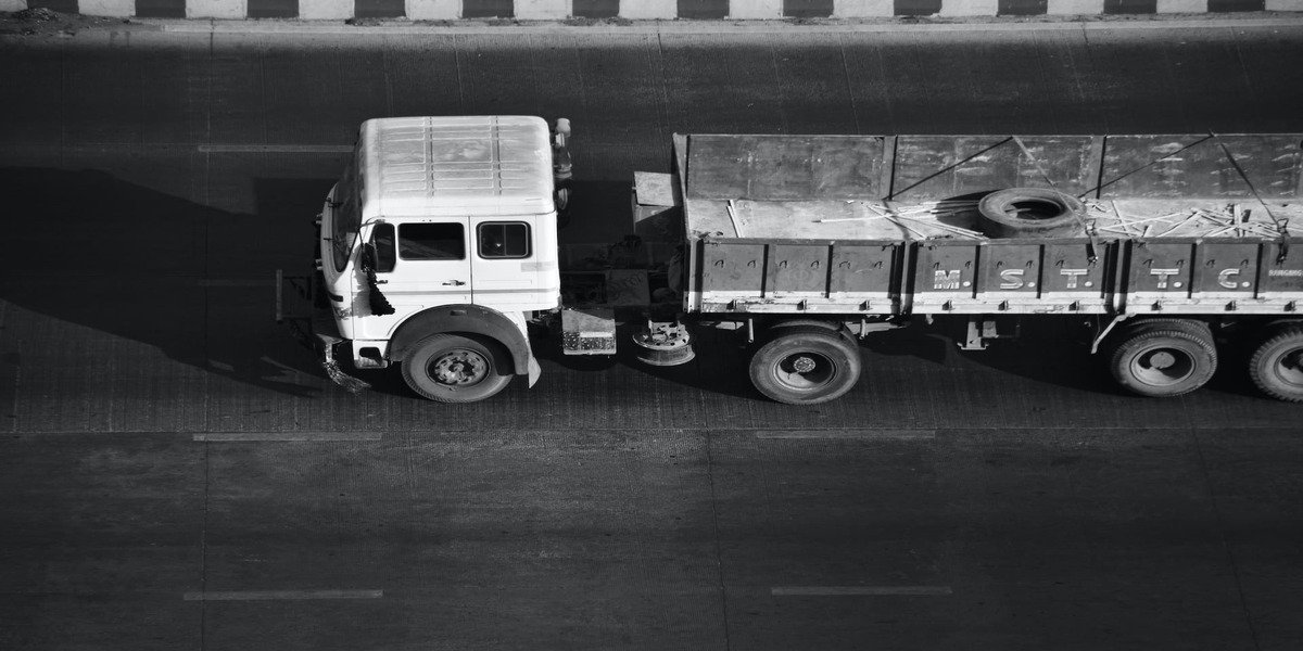 Acceptance Of Used Trucks In The Transportation Business
