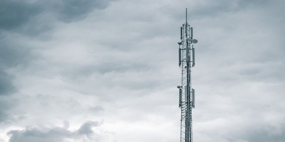 Open RAN and 5G: Challenges & Opportunities