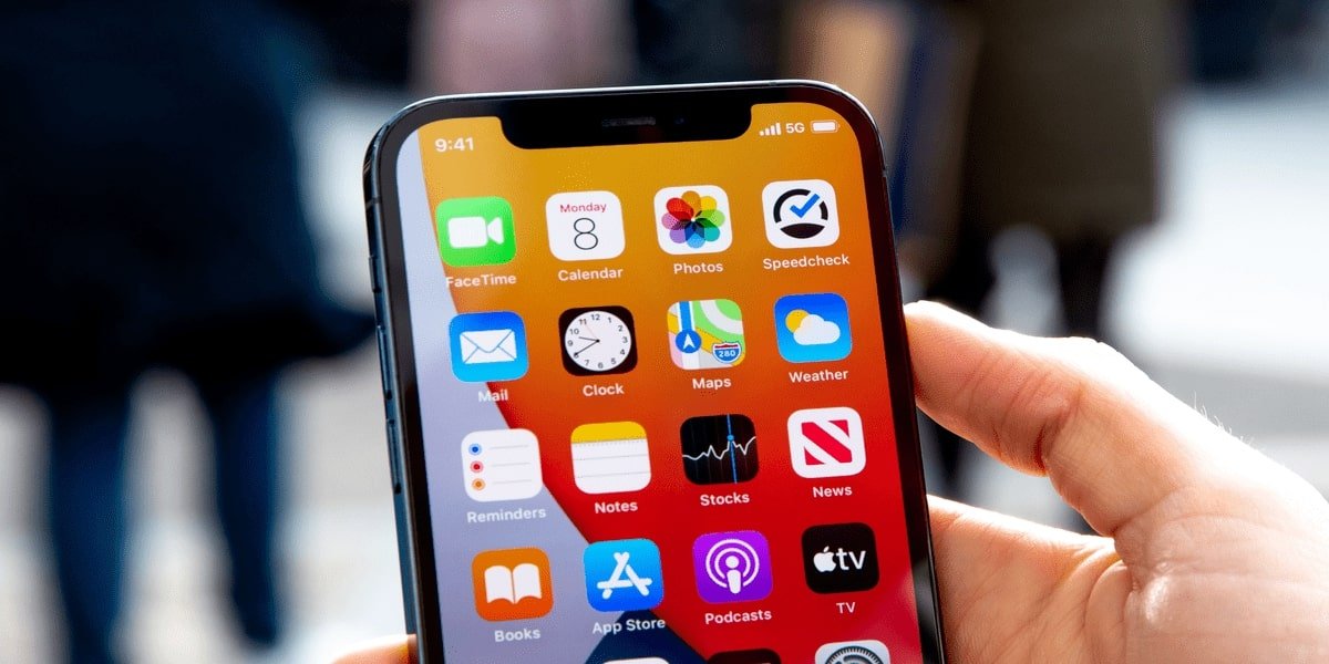 Why Are 5G Phones Different Than 4G