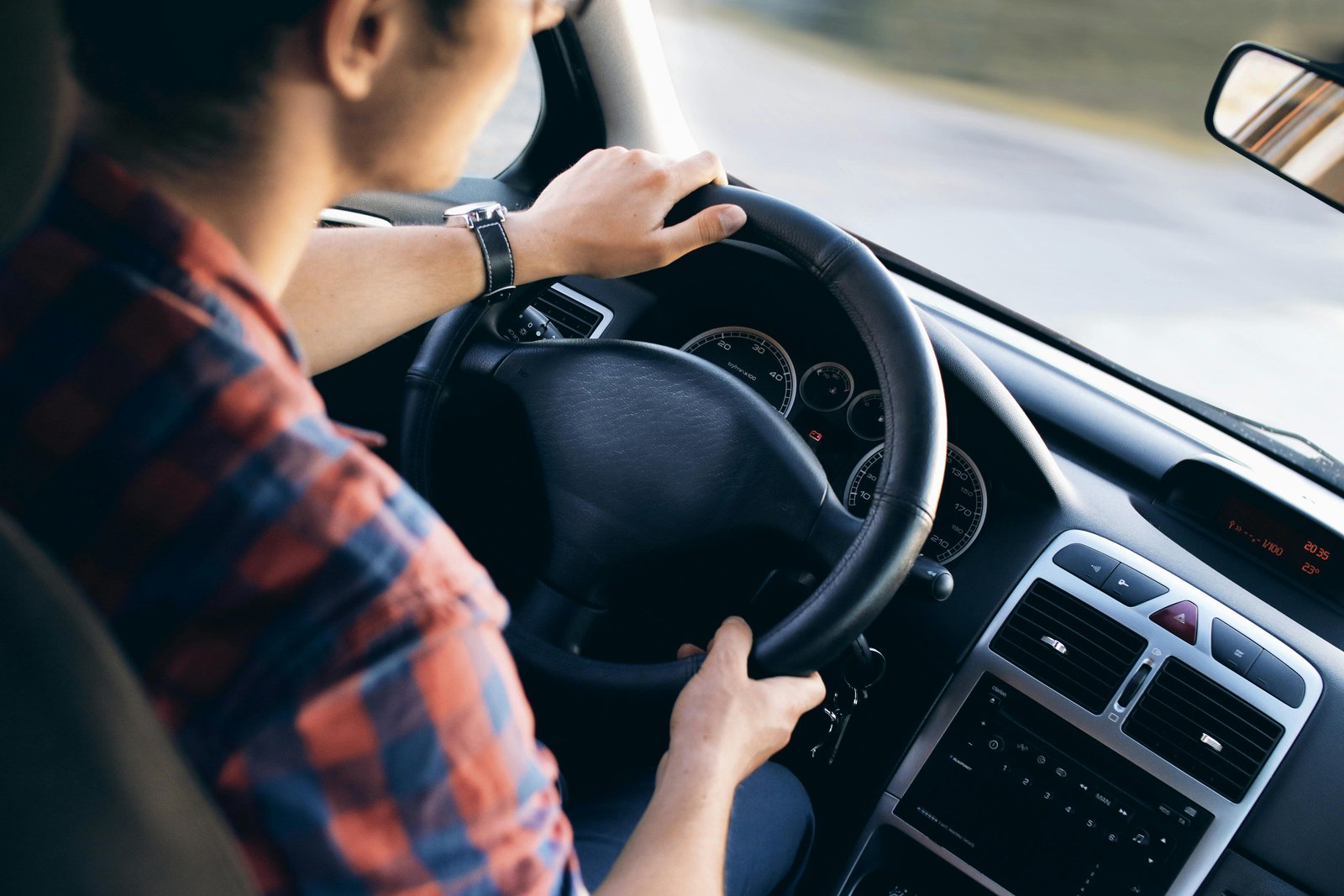 Digital Demand Shifts in Auto